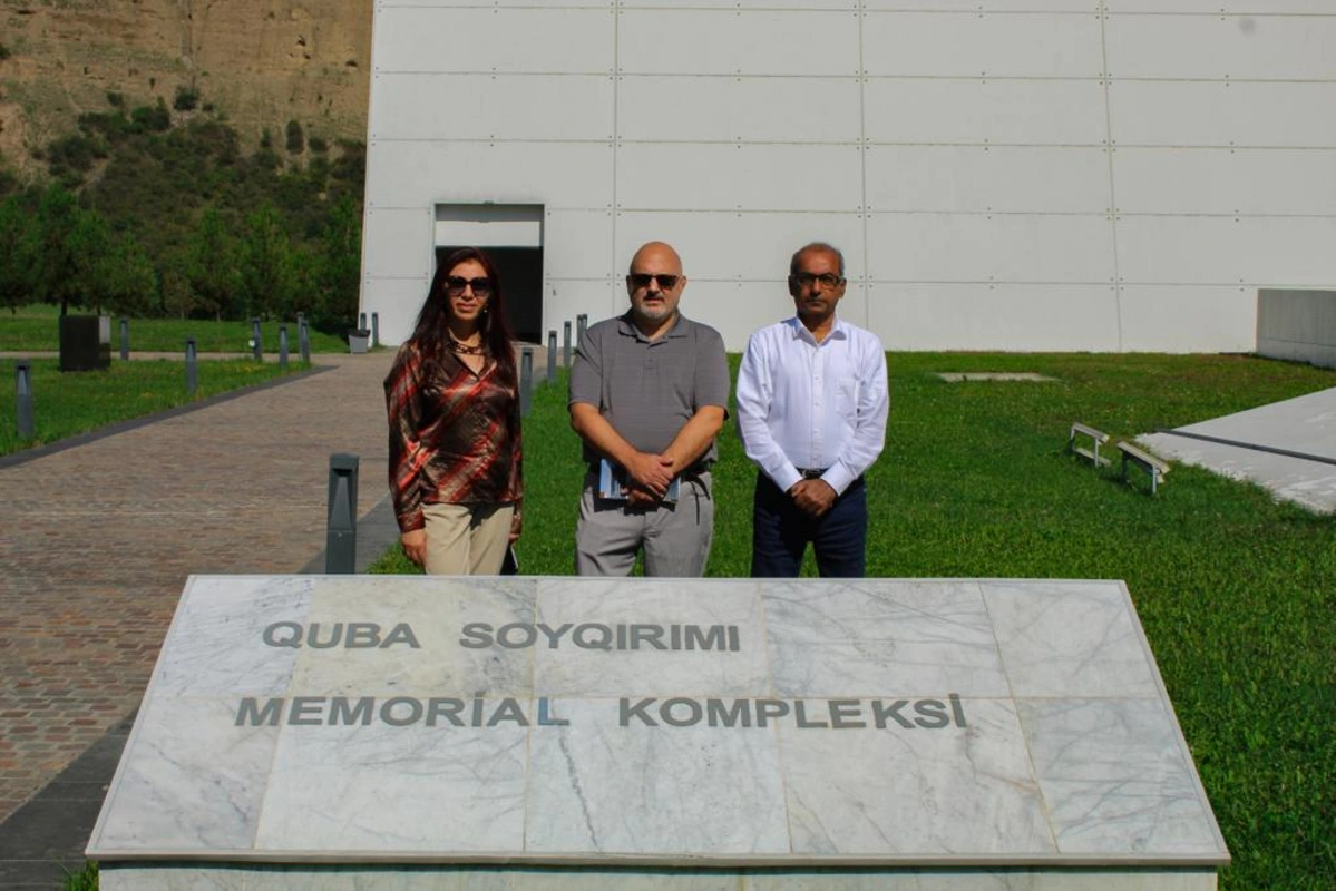 Kanadalı parlamentar Quba Soyqırımı Memorial Kompleksində və Qırmızı Qəsəbədə olub - FOTO