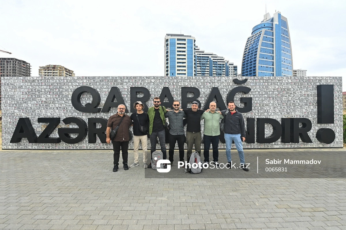 Türkiyəli jurnalistlər Hərbi Qənimətlər Parkında olublar - FOTO