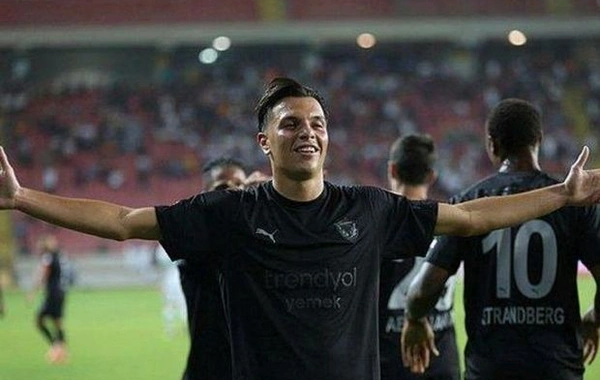 Ренат Дадашов может быть признан игроком тура в турецкой Суперлиге