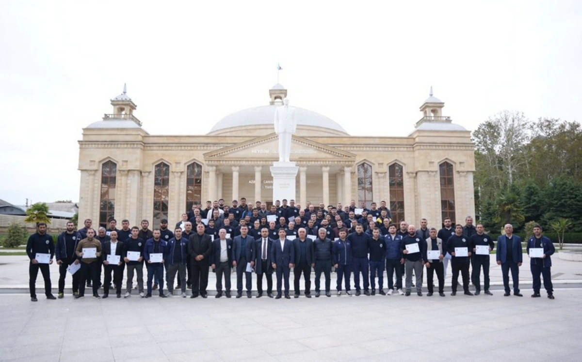 Güləş Federasiyasının məşqçilərin ümumrespublika seminarı davam edir - FOTO