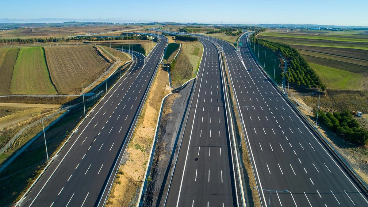 Serbiyada yol inşa edən “AzVırt” MMC şirkətindən uğurlu nəticələr - VİDEO