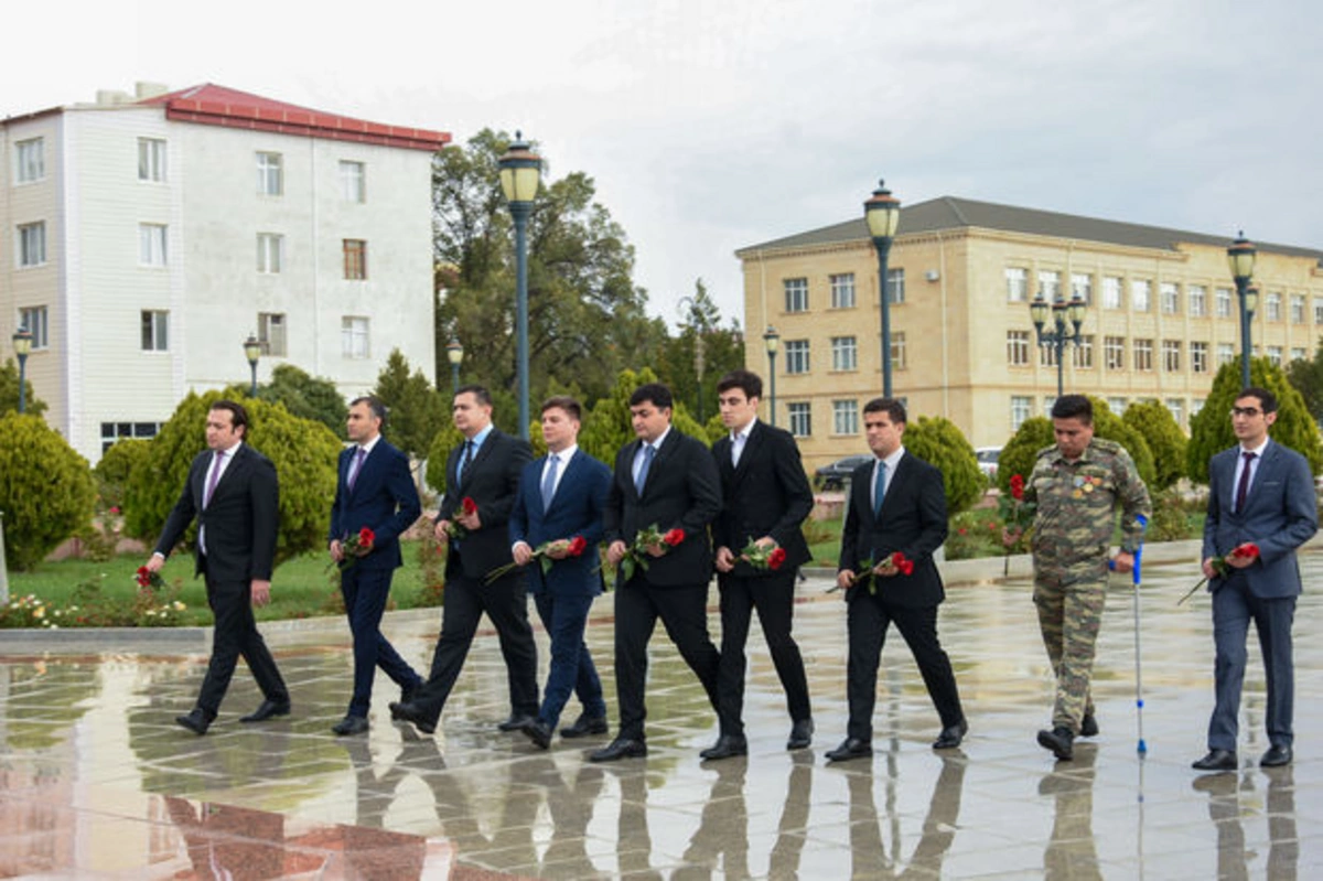 В Нахчыване состоялась конференция "Гейдар Алиев и азербайджанская модель молодежной политики" - ФОТО