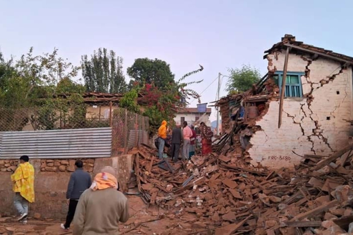 Nepalda baş verən zəlzələ nəticəsində ölənlərin sayı 157 nəfərə çatıb - YENİLƏNİB + FOTO