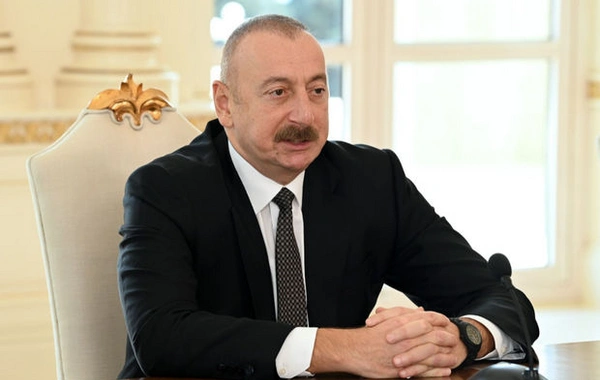 Президент Азербайджана наградил военнослужащих Вооруженных сил и сотрудников МВД - РАСПОРЯЖЕНИЕ