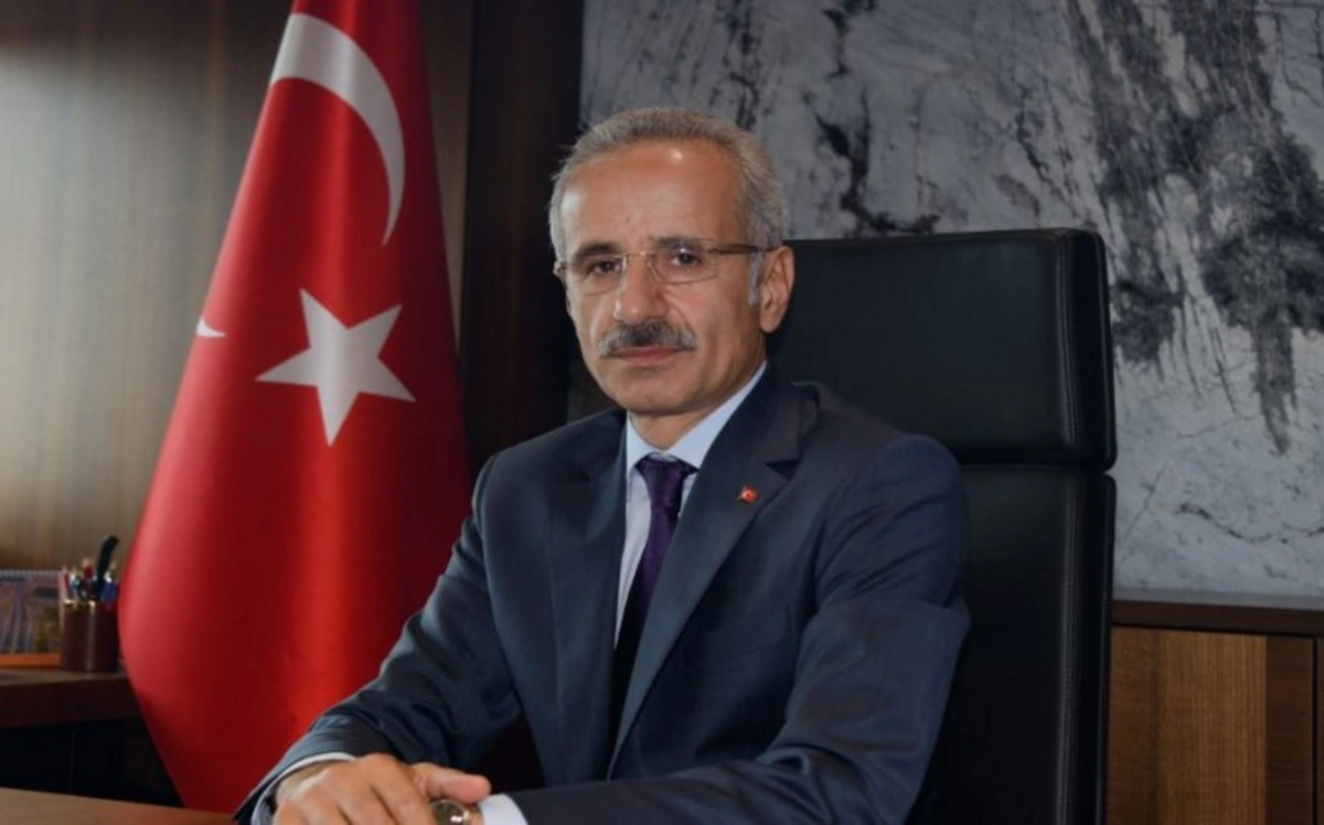 Türkiyəli nazir: “Zəngəzur dəhlizi türk dünyasını birləşdirəcək mühüm bir addımdır”