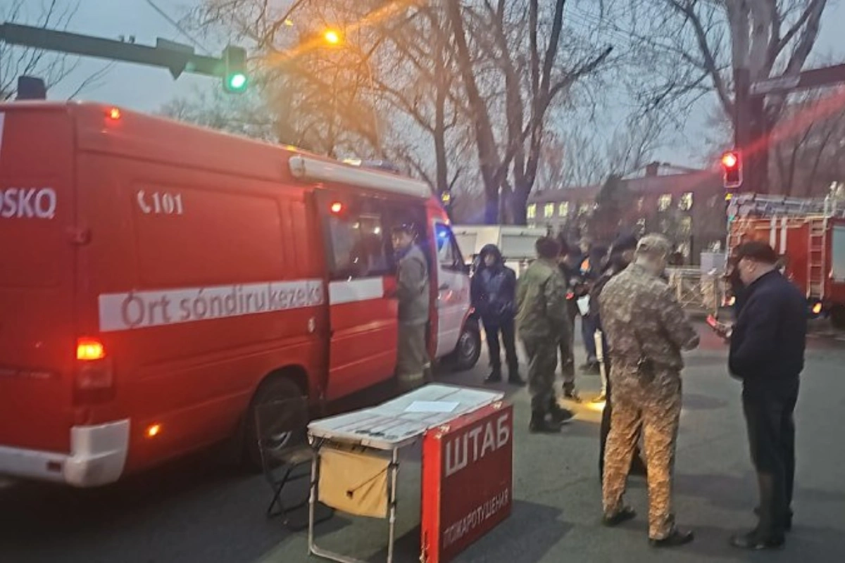 Стали известны некоторые подробности в связи с пожаром в хостеле в Алматы - ОБНОВЛЕНО + ФОТО/ВИДЕО