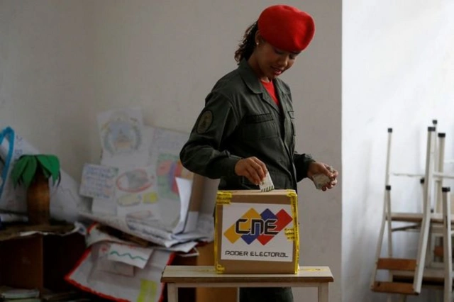 Venesuelada ərazi mübahisəsinə dair referendumun nəticələri açıqlanıb