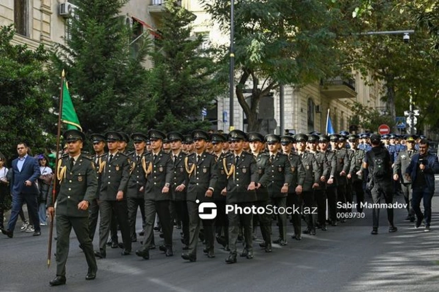 В Азербайджане разрабатывается новая программа обеспечения военнослужащих жильем - ВИДЕО