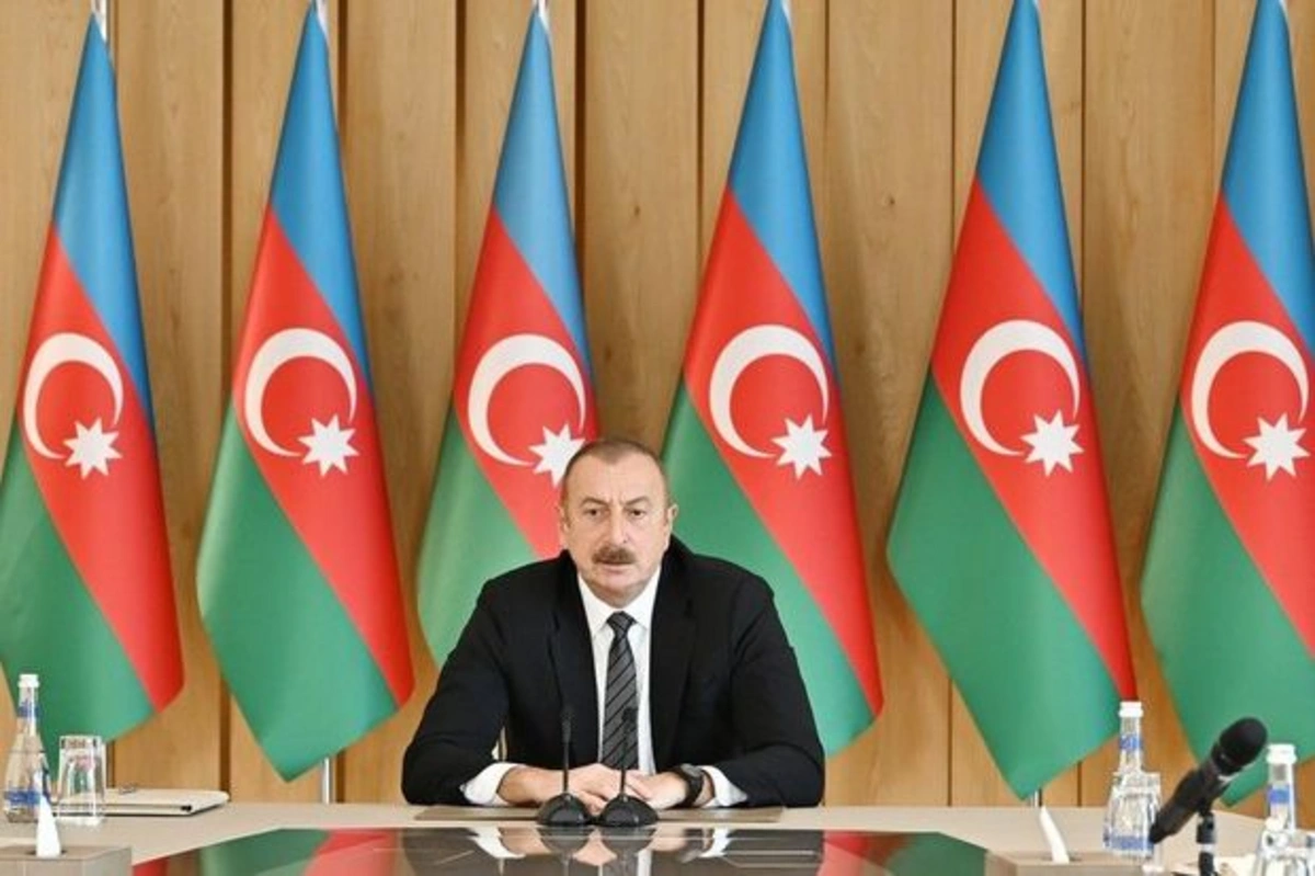 Совет старейшин поддержал кандидатуру Ильхама Алиева на выборах
