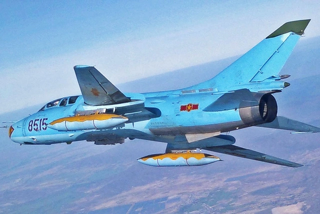 Во Вьетнаме разбился истребитель Су-22