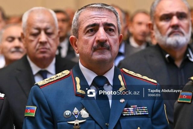 Эльчин Гулиев переизбран президентом Федерации конного спорта Азербайджана - ВИДЕО