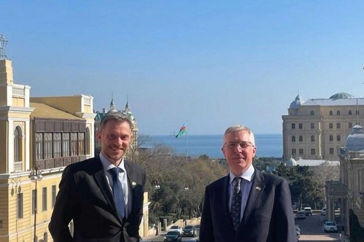 Представитель МИД Великобритании находится с визитом в Азербайджане - ФОТО
