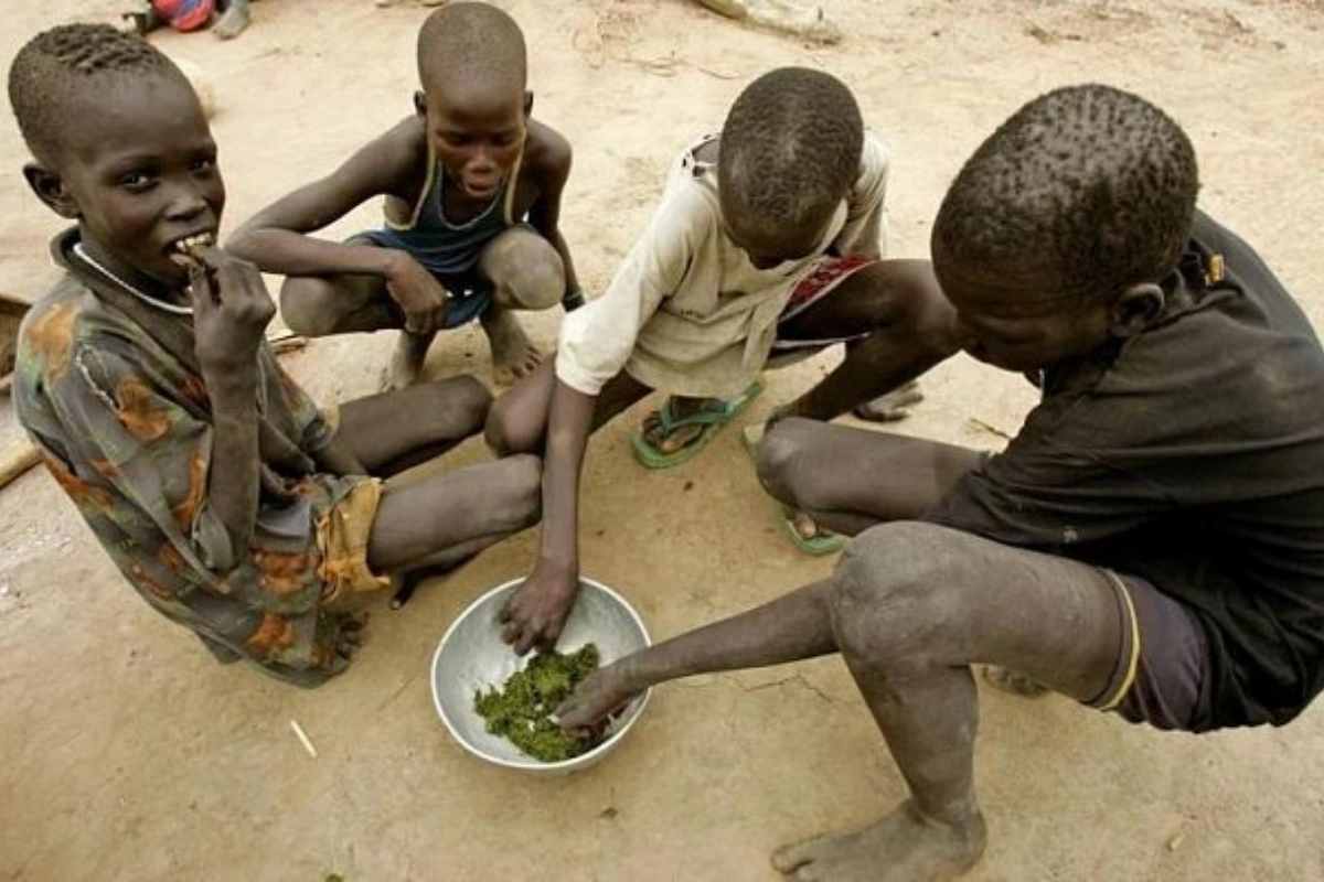 BMT-dən HƏYƏCAN TƏBİLİ: “Sudanda onminlərlə uşaq aclıqdan ölə bilər”