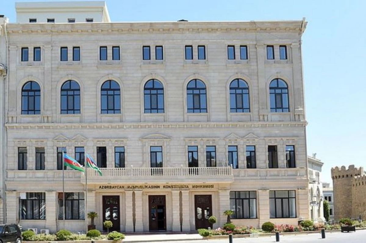 ЦИК Азербайджана представил в Конституционный суд протокол об итогах президентских выборов - ВИДЕО