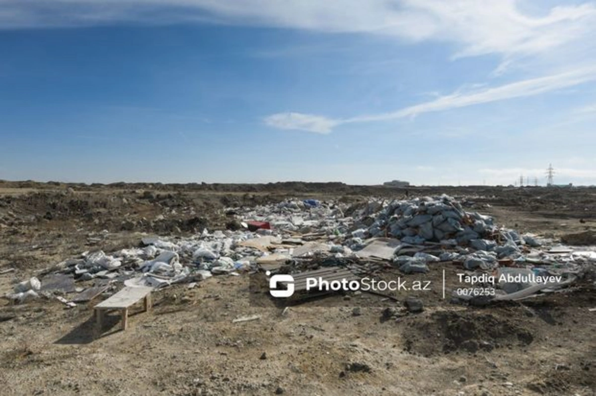 Омерзительная панорама озера возле Зыхского шоссе - ФОТОРЕПОРТАЖ