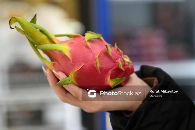 Bakıda ekzotik meyvə bazarı: Qiyməti qaldıran miflər - REPORTAJ + FOTO