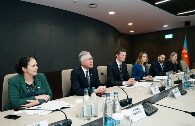 Fergus Auld: “COP29-un təşkilində Azərbaycana dəstək olmağa hazırıq” - FOTO