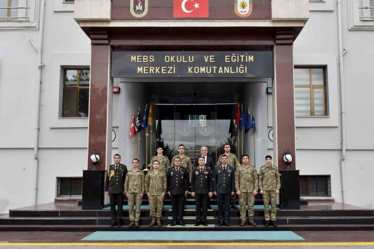 Azərbaycan hərbçiləri Türkiyə ordusunun Tədris Mərkəzində olublar - FOTO