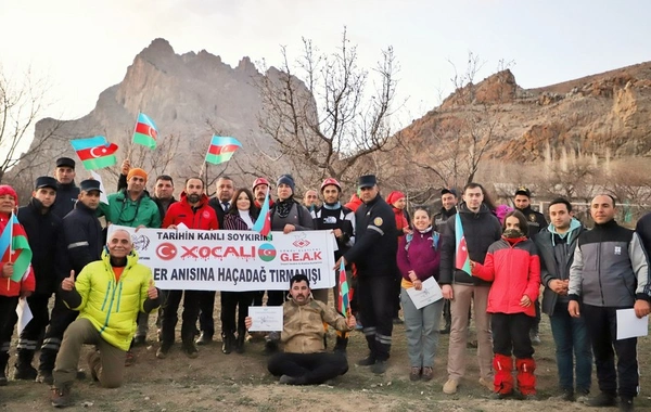 Tükiyə alpinistləri Xocalı faciəsi qurbanlarının xatirəsini Haçadağın zirvəsində anıb - FOTO/VİDEO