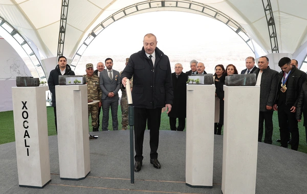 Prezident İlham Əliyev Xocalıda soyqırımı memorialının təməlini qoyub - YENİLƏNİB + FOTO/VİDEO