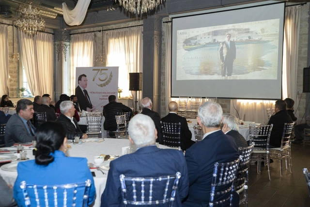 Şöhlət Əfşarın 75 illik yubileyi qeyd edildi - FOTO