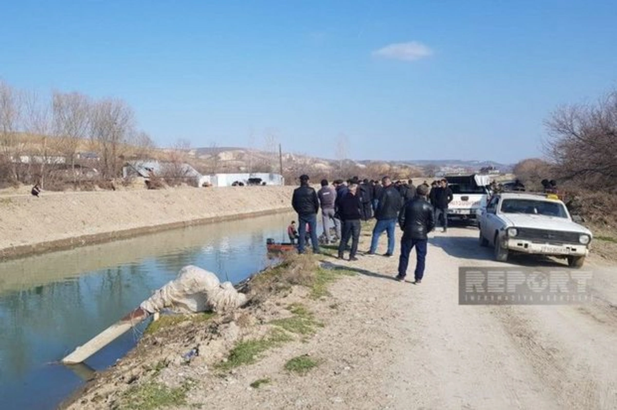 В Гейчайском районе найдено тело утонувшего в водоканале мужчины - ФОТО