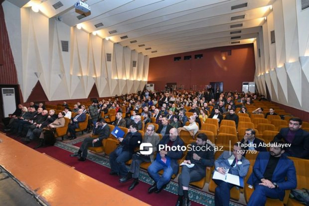 В Азербайджане объединились два киносоюза, избран новый председатель - ОБНОВЛЕНО + ФОТО