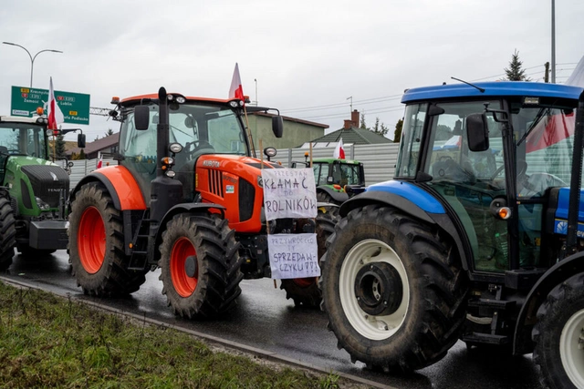 Польские фермеры заявили о намерении "остановить страну"