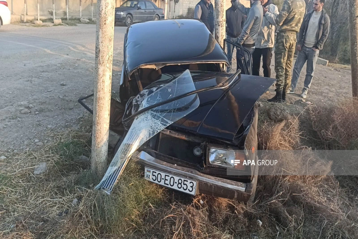 В Бардинском районе автомобиль врезался в фонарный столб: есть пострадавшие