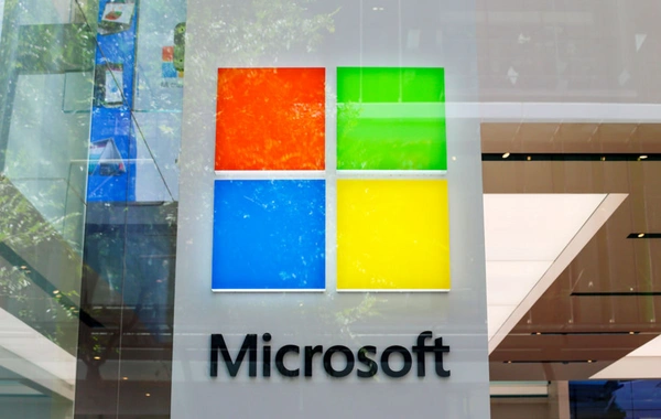 Microsoft обучит 100 000 женщин технологиям ИИ