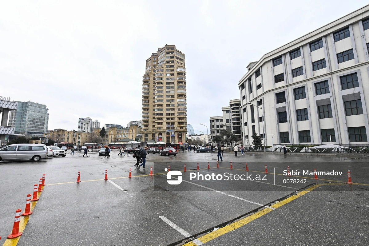 Avtomobilsiz mərkəz və keçilməz tıxac qorxusu: “Zona Qış parkına qədər uzana bilər” - FOTO