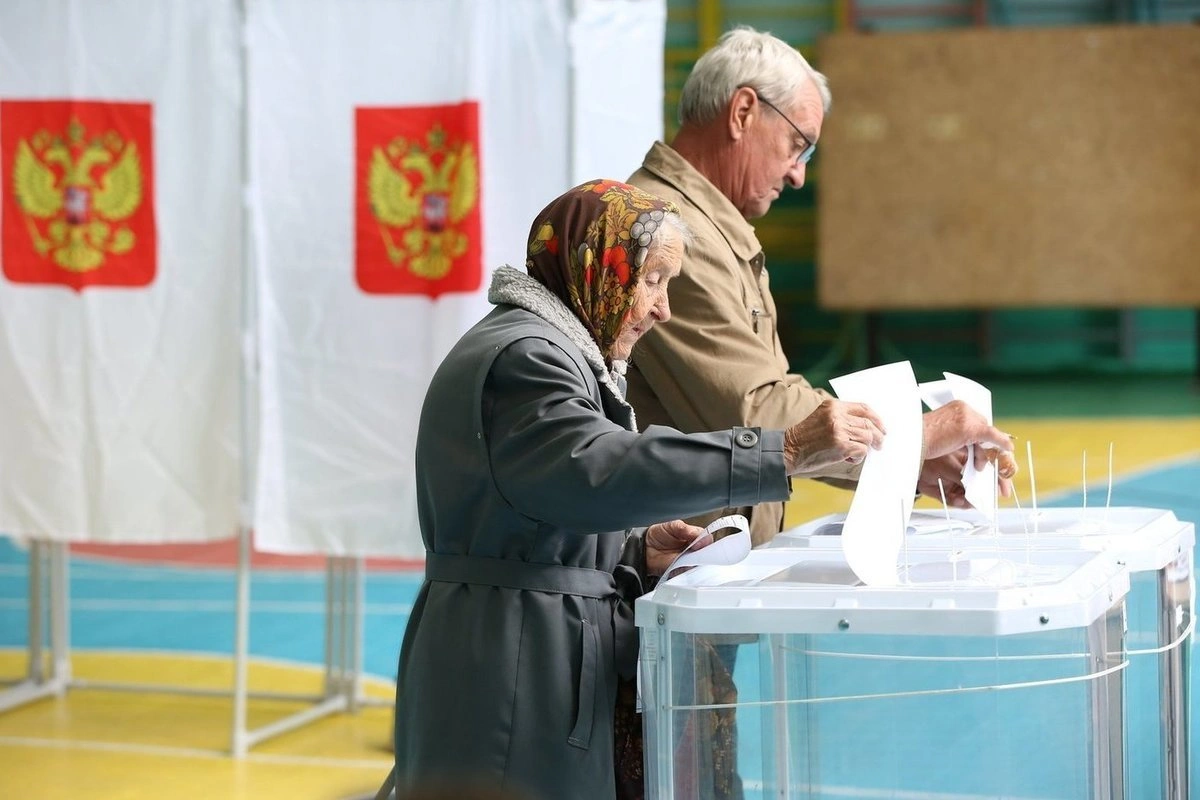 Rusiyada prezident seçkisi üçün səsvermə başlayıb