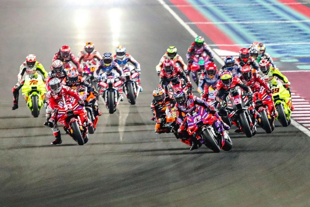 “Formula-1”in sahibi motosiklet yarışları üzrə dünya çempionatını almağa hazırlaşır