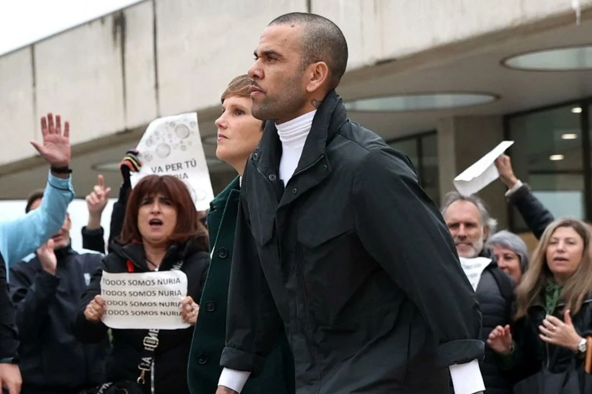 Felipe Melo: “Alveşin cəzası yetərli deyil” - FOTO