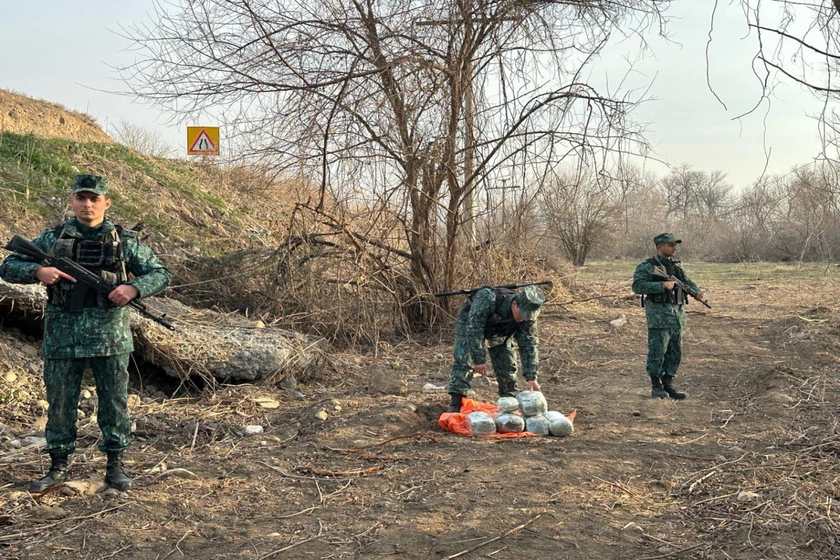 В прошлом месяце на госгранице Азербайджана была задержана контрабанда на 1 млн манатов - ФОТО