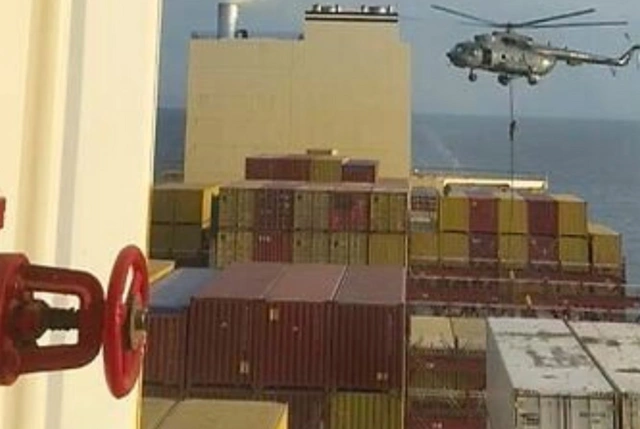 Иран захватил принадлежащее израильскому бизнесмену судно - ОБНОВЛЕНО + ФОТО/ВИДЕО