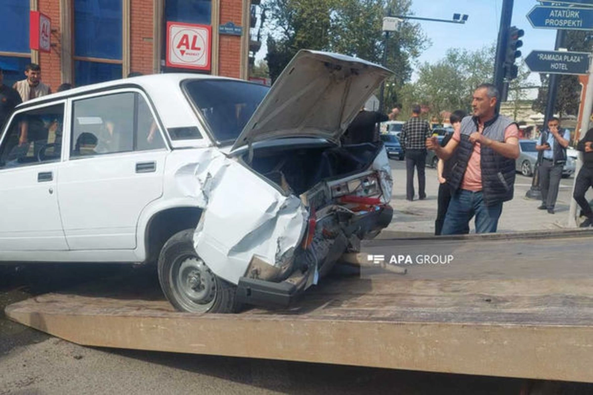 В Гяндже произошла цепная авария: есть пострадавшие - ФОТО/ВИДЕО