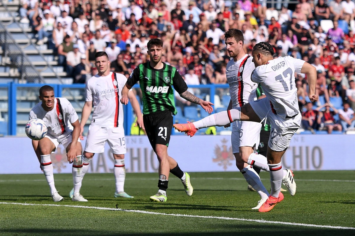 Серия А: "Милан" сыграл вничью с "Сассуоло" в матче с шестью голами - ВИДЕО
