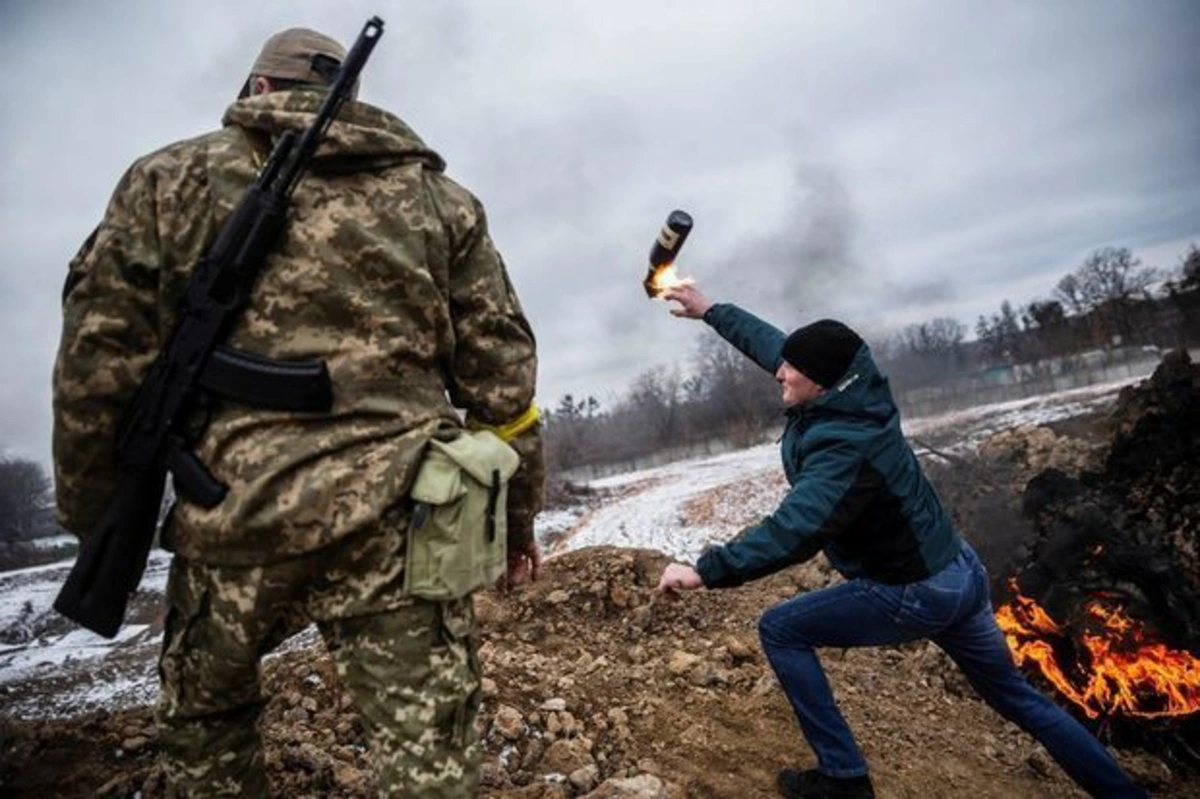 Ситуация в Украине: в городе, где раньше проживало 30 000 человек, осталось 10% населения - ВИДЕО