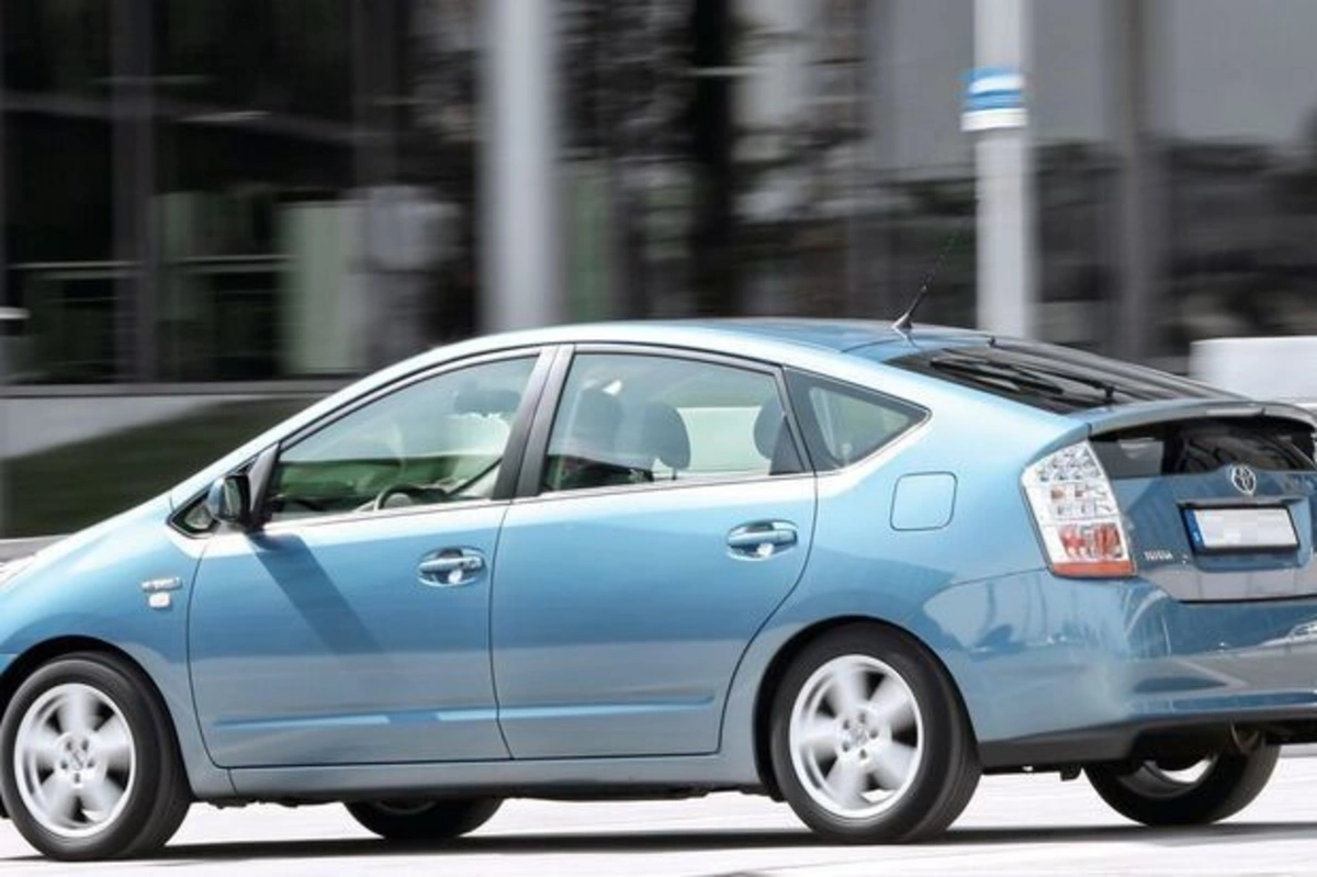 Как долго будет наблюдаться снижение цен на Toyota Prius? - КОММЕНТАРИЙ + ВИДЕО