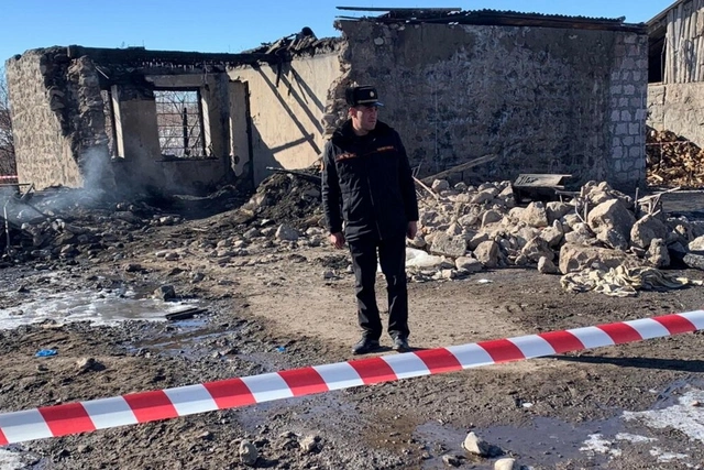 Родственники погибших в Армении в казарме солдат: Мы не верим в пожар, с ними что-то сделали