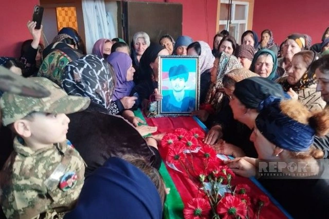 В Хачмазе прошла церемония прощания с шехидом первой Карабахской войны - ФОТО/ВИДЕО