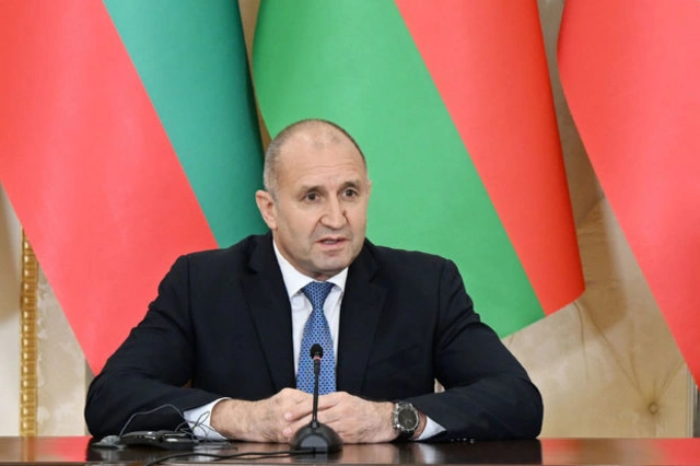 Румен Радев: Азербайджан играет важную роль в диверсификации газоснабжения Болгарии