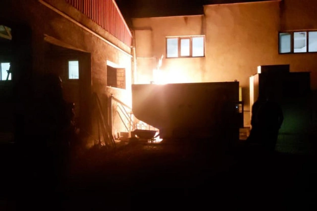 В Губинском районе загорелся цех по производству хлеба - ФОТО