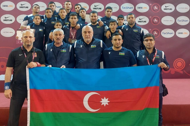Азербайджанские борцы стали победителями чемпионата Европы