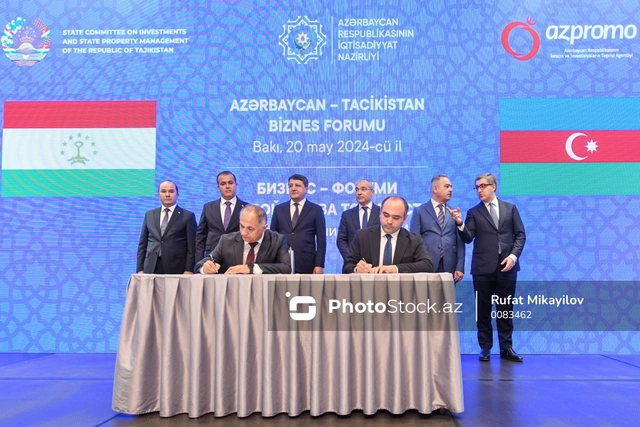Azərbaycan və Tacikistan arasında sənədlər imzalanıb