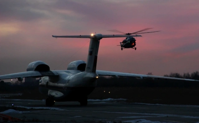 Россия направит два самолета и 50 спасателей для помощи в поисках Раиси