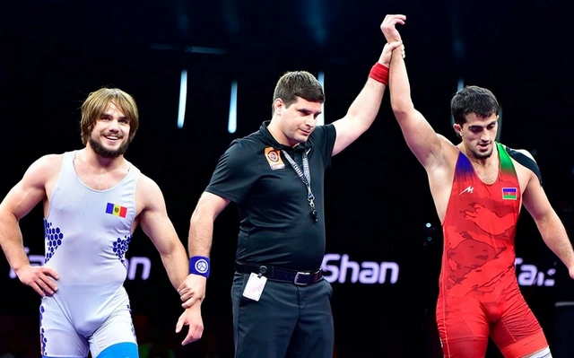 Азербайджанские борцы вышли в финал чемпионата Европы