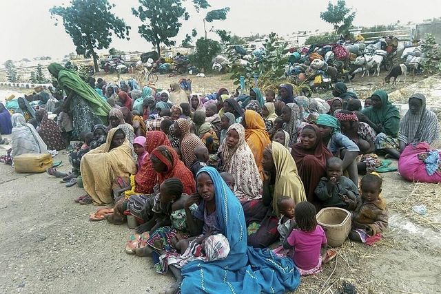 Nigeriya ordusu yüzlərlə girovu əsirlikdən azad etdi