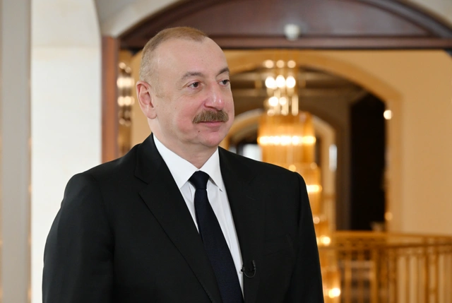 Ильхам Алиев встретил лидеров-участников неформального саммита ОТГ в Шуше